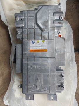 РЕГУЛЯТОР НАПРЯЖЕНИЯ TESLA MODEL S 2GEN 1048912-00-C