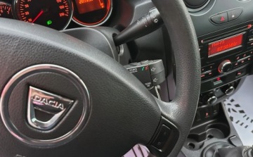 Dacia Duster I SUV Facelifting 1.5 dCi 109KM 2015 Dacia Duster 4x4 2015 1.5dCi, 109KM, Klima, Zarejestrowana w Polsce, VAT-m, zdjęcie 22
