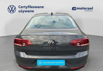 Volkswagen Passat B8 Limousine Facelifting 1.5 TSI EVO 150KM 2021 Volkswagen Passat Essence Pakiety, Tempomat, Reflektory LED, Bezwypadkowy, zdjęcie 11