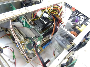 Детали генератора сигналов Teleview TPG430B R2265