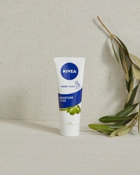 NIVEA Krem nawilżający do rąk Moisture Care 75 ml