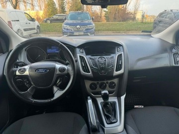 Ford Focus III Kombi 1.0 EcoBoost 100KM 2012 Ford Focus Ford Focus Benzyna Klimatyzacja Zamiana Benzyna 101KM, zdjęcie 2