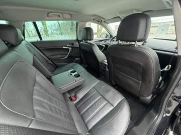 Opel Insignia I Country Tourer 2.0 CDTI Ecotec 163KM 2014 Opel Insignia Country Tourer 2.0 CDTI 163KM Navi, zdjęcie 27
