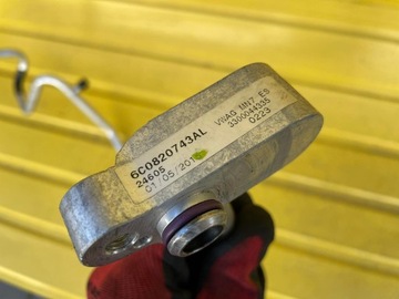 AUDI A1 8X PŘÍVOD KLIMATIZACE 6C0820743AL