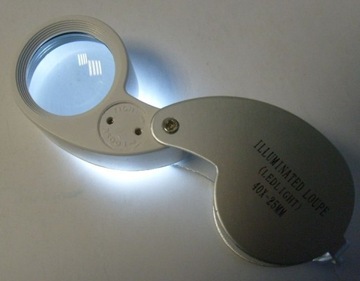 LUPA KIESZONKOWA LUPKA 40X ŁEZKA LED 21011