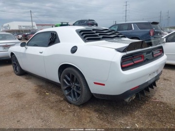 Dodge Challenger III 2023 Dodge Challenger SXT 2023 3.6l 3.6 Benzyna 303KM, zdjęcie 2