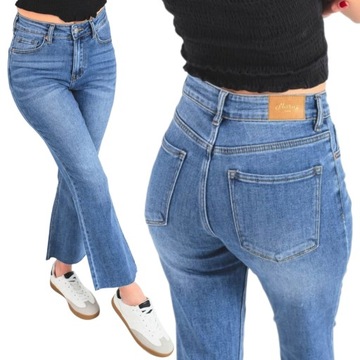 Klasyczne damskie spodnie jeansy 7/8 szeroka szarpana nogawka M
