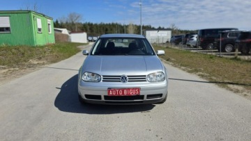 Volkswagen Golf V Hatchback 1.4 i 16V 75KM 2003 Volkswagen Golf climatronic, zdjęcie 1
