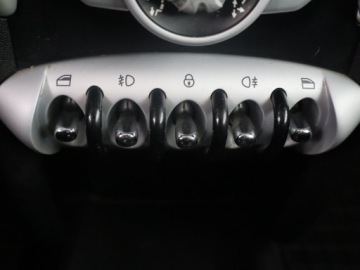 Mini One II Hatchback 1.4 75KM 2010 MINI 3-door One, Klima,ALU, El. szyby, zdjęcie 16