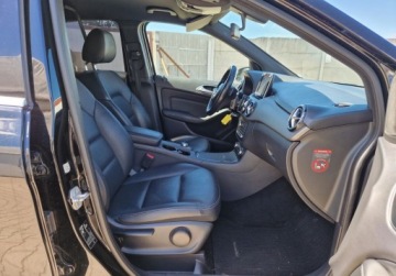 Mercedes Klasa B W246 Sports Tourer 200 CDI 136KM 2015 Mercedes-Benz Klasa B Serwisowany w ASO Mercedes Kratka Dostawczy 2 osoby, zdjęcie 21
