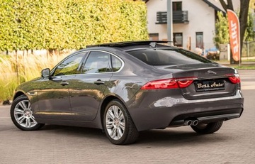 Jaguar XF II Sedan 2.0 i4D 180KM 2016 Jaguar XF XF 2.0D 180KM Full Pano LEdy Skora Camera Navi Full ASO 2.0, zdjęcie 8