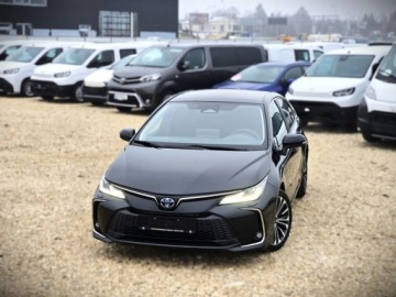 Toyota Corolla XII Sedan Facelifting 1.8 Hybrid 140KM 2023 Toyota Corolla Corolla 1.8 Hybrid StyleGwarancjaSalon Polska drugi komplet, zdjęcie 28