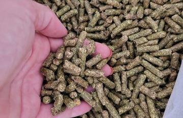 LUCERNOKULKI 4KG KRÓLIKI, KONIE DRÓB, GRANULAT