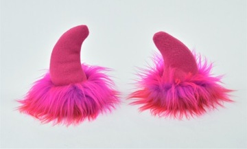 Аксессуары, украшение шлема - бычьи рога.