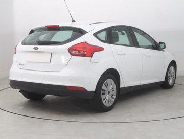 Ford Focus III Hatchback 5d facelifting 1.5 TDCi 95KM 2015 Ford Focus 1.5 TDCi, Salon Polska, Serwis ASO, zdjęcie 4