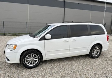 Dodge Caravan V Grand Caravan Facelifting 3.6 VVT 283KM 2016 Dodge Grand Caravan 3.6 Benz 283 KM 2016r 149.000 km Warszawa 3.6, zdjęcie 9
