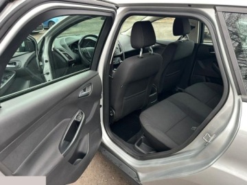 Ford Focus III Kombi Facelifting 1.5 TDCi 95KM 2017 Ford Focus 1.5 TDCi Trend 95KM 2017r, zdjęcie 19