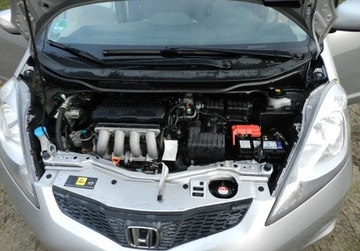 Honda Jazz III 1.4 i-VTEC 100KM 2010 Honda Jazz KLIMATRONIK 1,4 sliczna sprawna zarejestrowana 1wlascicielka, zdjęcie 15