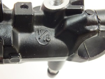 ТОРМОЗНОЙ ЦИЛИНДР 11/16 ПЕРЕДНИЙ SUZUKI GSXR 600 750 1000 K4 K5 K6 K7 K8 K9 L1