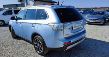 Mitsubishi Outlander III 2015 Mitsubishi Outlander 2.0 i 121km PHEV Hybryda Plug-in Automat 4x4 Led Kame, zdjęcie 2
