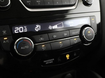 Nissan Qashqai II Crossover Facelifting 1.5 dCi 115KM 2019 Nissan Qashqai PDC klima-auto tempomat, zdjęcie 19