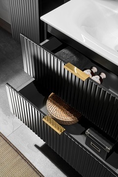 ADEL BLACK 82-80 Шкаф для ванной комнаты с умывальником SKY и сифоном FREE PRELOC