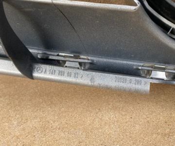 СНЯТИЕ РЕШЕТКИ MERCEDES W169 A169 880 08 83
