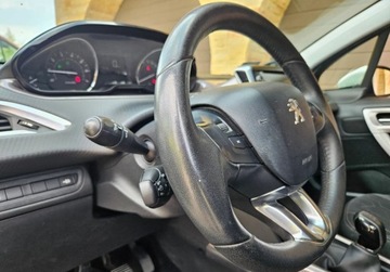 Peugeot 2008 I SUV 1.2 VTi 82KM 2013 Peugeot 2008 Benzyna,Serwisowany,2 kpl kol,Polecam 1.2 Benzyna 82KM, zdjęcie 25