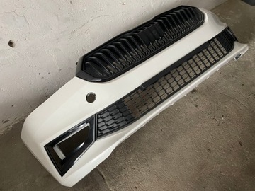 РЕШЕТКА БАМПЕРА SKODA FABIA IV