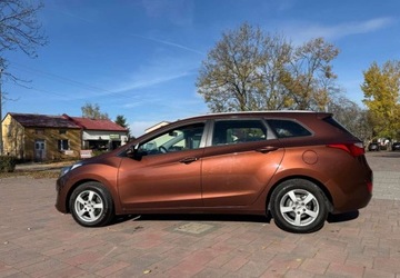 Hyundai i30 II Wagon 1.4 CVVT 100KM 2013 Hyundai i30 Hyundai i30 i30cw 1.4 Style 1.4 Benzyna 99KM, zdjęcie 4