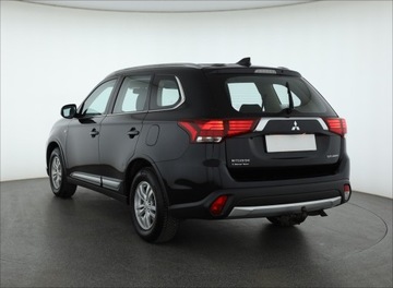 Mitsubishi Outlander III SUV Facelifting 2017 2.0 150KM 2017 Mitsubishi Outlander 2.0, Salon Polska, Klima, zdjęcie 3