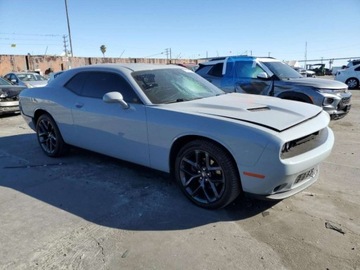Dodge Challenger III 2021 Dodge Challenger Sxt 2021 3.6l 3.6 Benzyna 303KM, zdjęcie 4