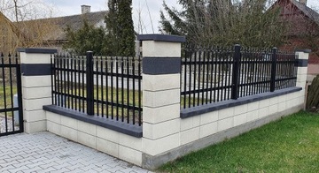 Блок для забора, столбик, гладкий, 50х40, графит и белый горошек