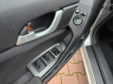 Honda Accord VIII Kombi 2.0 VTEC 156KM 2012 Honda Accord KlimaTronik, Grzane Fotele, el., zdjęcie 19