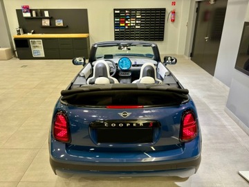 Mini Mini F65/F66/J01 Cooper 3D 2.0 204KM 2025 MINI [BMW] Mini Cooper S Linia Favoured 2.0 (204KM) 2025, zdjęcie 2