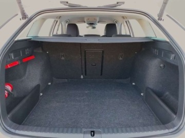 Skoda Octavia IV Liftback 1.5 TSI EVO 150KM 2024 Skoda Octavia 1.5TSI mHEV Selection DSG LED SalonPL ACC Podgrzewane Fotele, zdjęcie 10