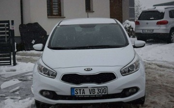 Kia Ceed II Hatchback 5d Facelifting 1.4 DOHC 100KM 2015 Kia Ceed 1.4B 2015r Kamera 2 Kpl Kol Grzane Fotele i Kierownica Sprowadzony, zdjęcie 1