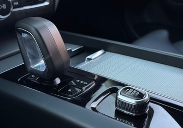 Volvo XC60 II 2023 Volvo XC 60 B4 FullLed El.Klapa Fotele Pamieci Skora Kamera Line Assist Gw, zdjęcie 37