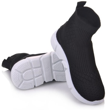 ЭЛАСТИЧНЫЕ БОТИНКИ-СЛИПОНЫ Легкие, размер 34/21 см.