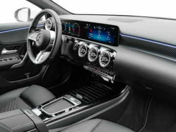 Mercedes Klasa A W177/V177 Sedan Facelifting 2.0 200d 150KM 2023 Mercedes A 200 GD8K603#200 d Progressive 8G-DCT, zdjęcie 26