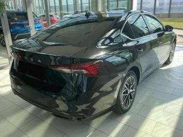 Skoda Octavia IV Liftback 1.5 TSI EVO 150KM 2025 Octavia Edition 130 Selection 1.5 TSI mHEV DSG 150KM 2025, zdjęcie 3