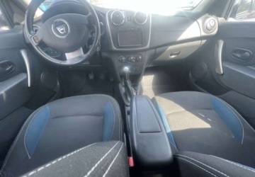 Dacia Logan II MCV Tce 90KM 2015 Dacia Logan Dacia Logan II 0,9 TCE Laureat bezwypadkowa Benzyna 90KM, zdjęcie 8