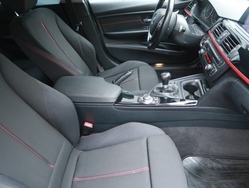 BMW Seria 3 F30-F31-F34 Touring 2.0 316d 116KM 2013 BMW 3 316 d, Navi, Klima, Klimatronic, Tempomat, zdjęcie 8