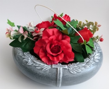 Сухая губка Victoria для цветов и украшений.