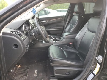 Chrysler 300C II 2017 Chrysler 300 Limited 2017 3.6l 3.6 Benzyna 292KM, zdjęcie 7