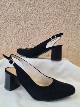 ЧЕРНЫЕ ЗАМШЕВЫЕ САНДАЛИИ АГА НО, размер 41