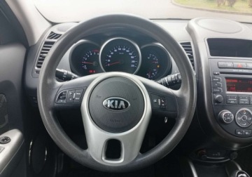 Kia Soul I Crossover Facelifting 1.6 CRDi 128KM 2012 Kia Soul Zarejestrowany - ubezpieczony - automat - 1,6 - 128 KM 1.6 Diesel, zdjęcie 22