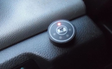 Chevrolet Cruze Sedan 1.8 16V DOHC 141KM 2013 Chevrolet Cruze 2013r, Salonowy, 1.8 BenzynaLPG. Lekko uszkodzony prawy ty, zdjęcie 10