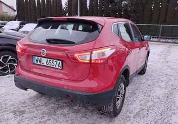 Nissan Qashqai II Crossover 1.6 dCi 130KM 2016 Nissan Qashqai 2016r, SALON POLSKA, 1.6 DCI. Uszkodzony przod i lekko tyl., zdjęcie 3
