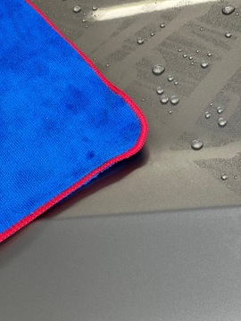 ADBL CAREMITT АВТОМОЙОЧНАЯ ПЕРЧАТКА + ПУШИСТОЕ СУШИЛЬНОЕ ПОЛОТЕНЦЕ MR RAG